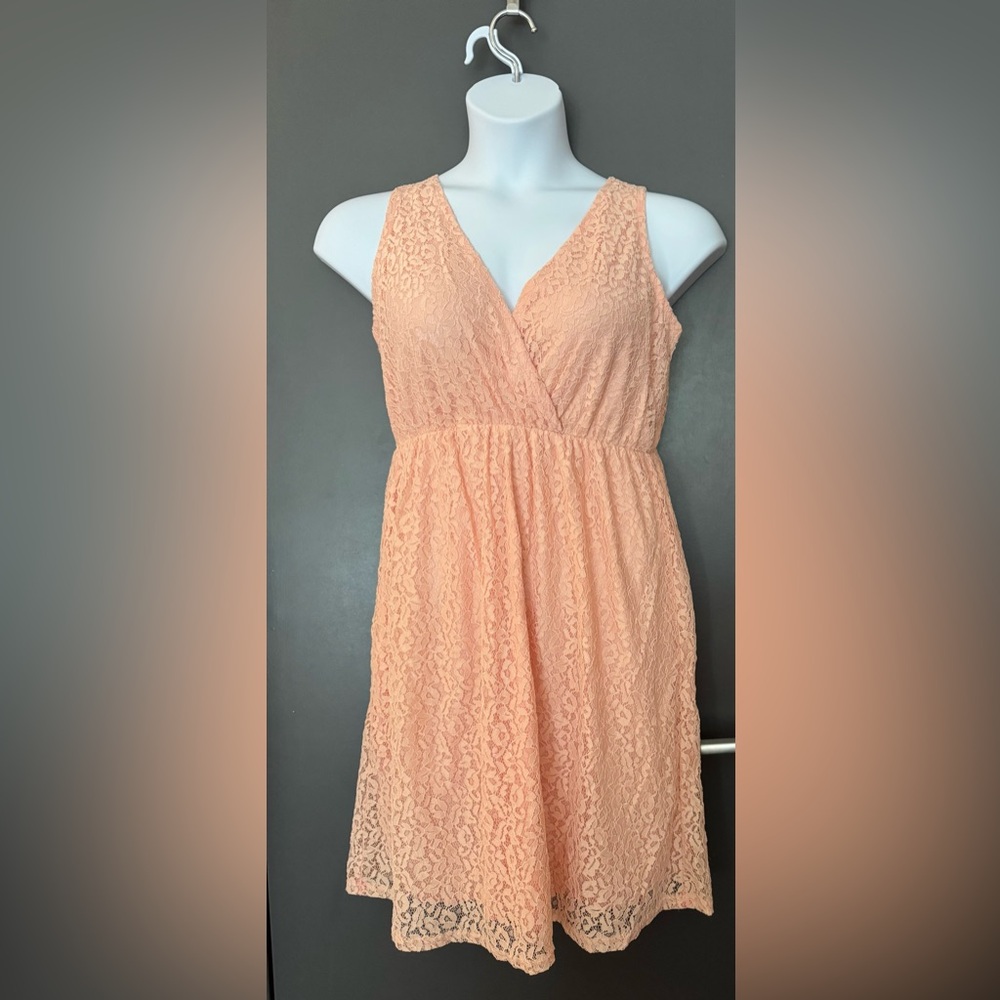 Peach Lace Sleeveless Dress